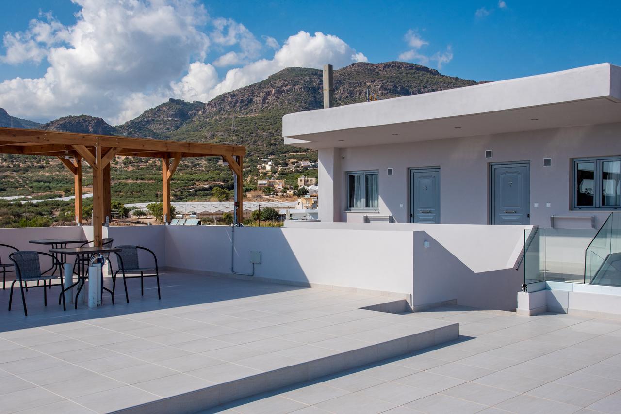 Asteri Apartments Und Studios Makrýgialos Exterior foto